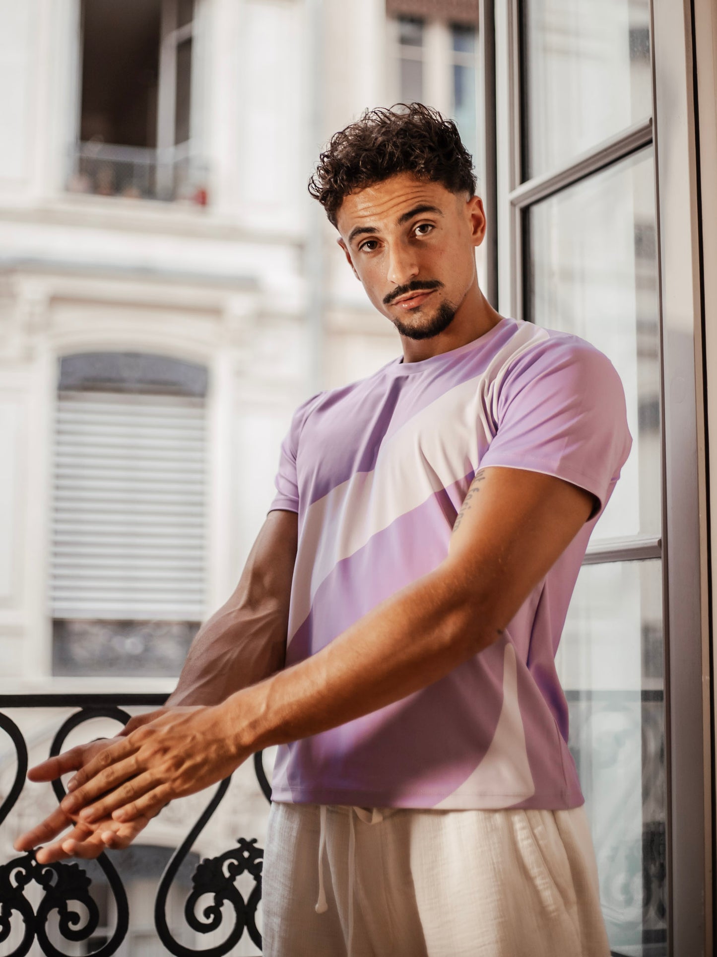 T-Shirt - MOTION